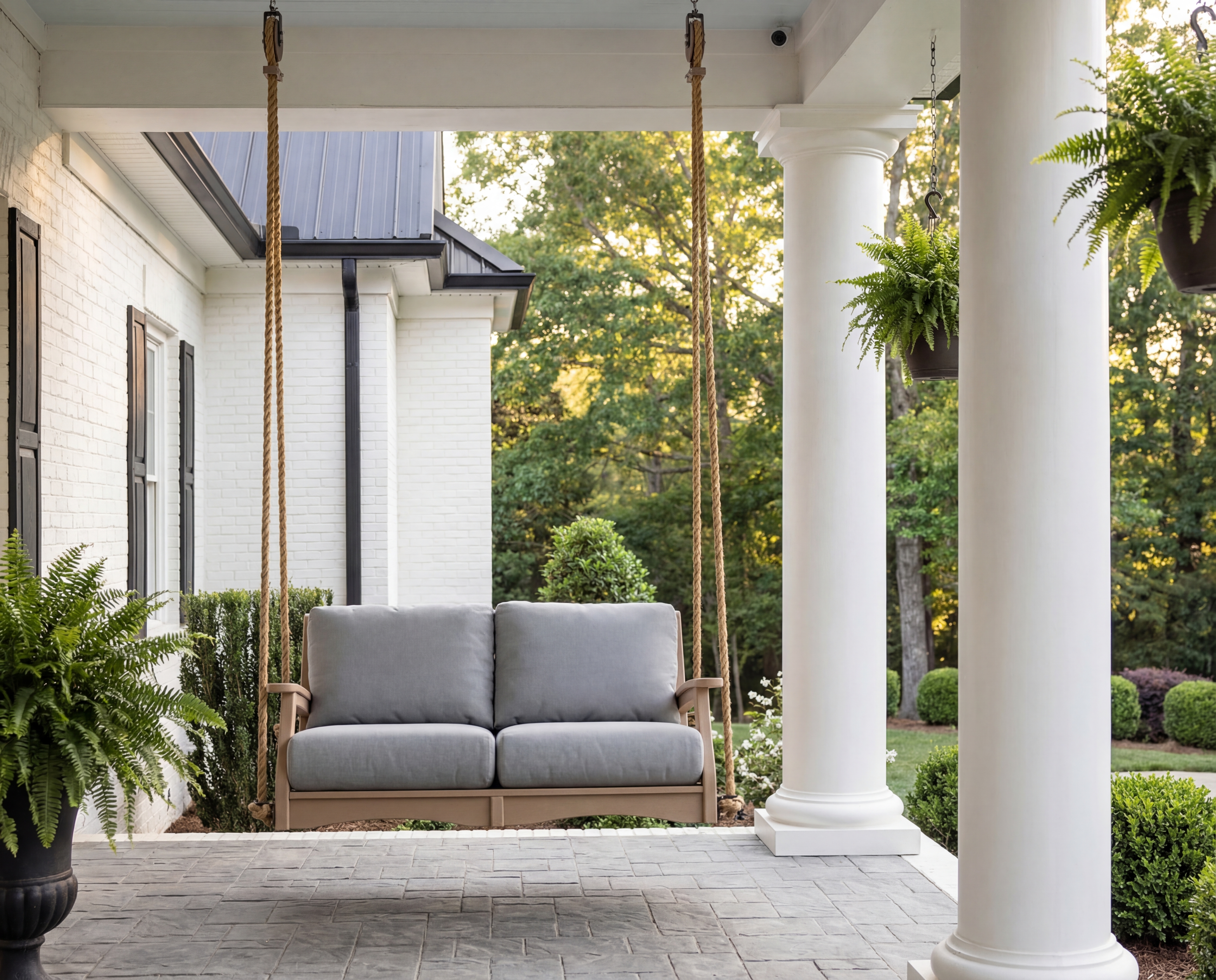 Berlin Gardens Classic Terrace Loveseat & Swing
